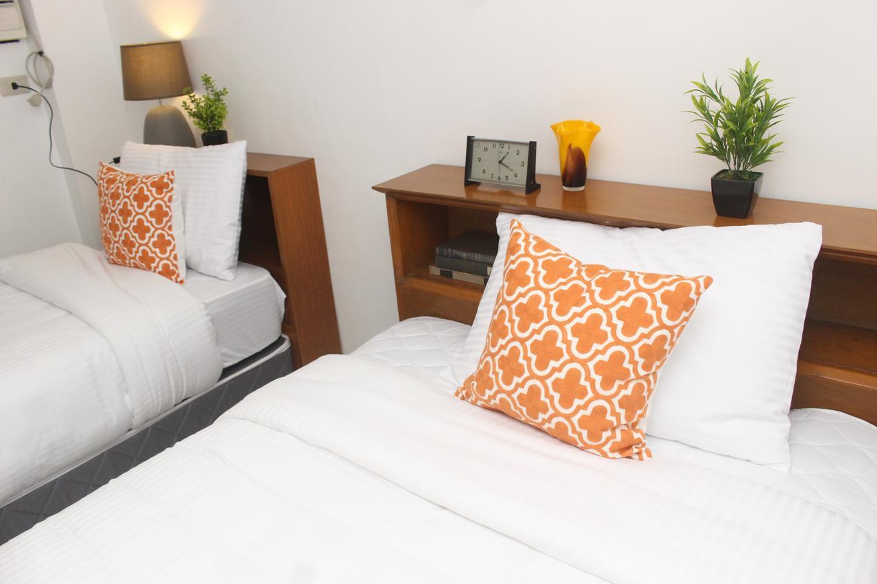 The White Bed And Breakfast Bacolod Eksteriør billede