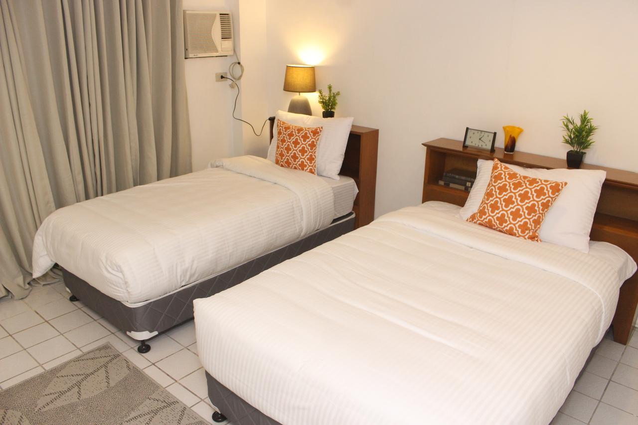 The White Bed And Breakfast Bacolod Eksteriør billede