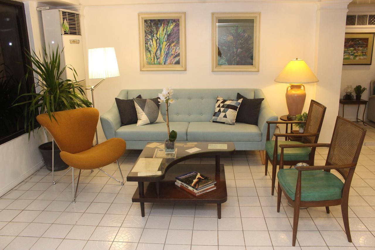 The White Bed And Breakfast Bacolod Eksteriør billede
